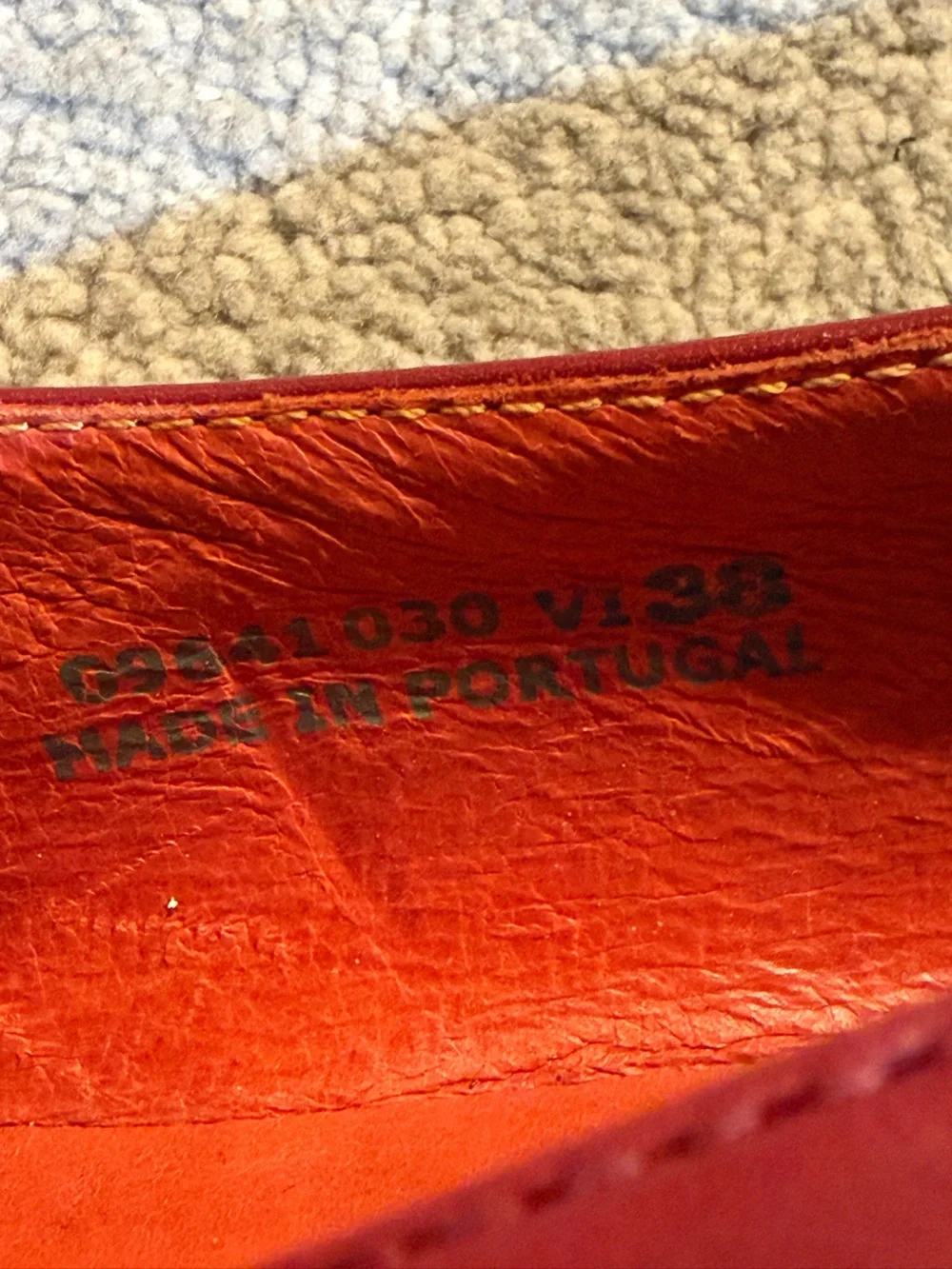 Camper Red Leather Ballet Flats needle and thread Stitch Accent Button 38 / 7.5